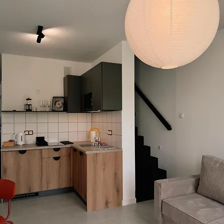Osada Porzeczkowa - Nowoczesne Z Ogrodem I Jacuzzi, Jezioro Apartment *